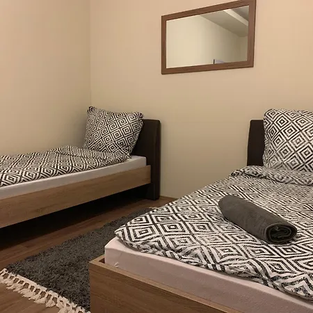 Vendeghaz A Foutcan Konukevi Miskolc